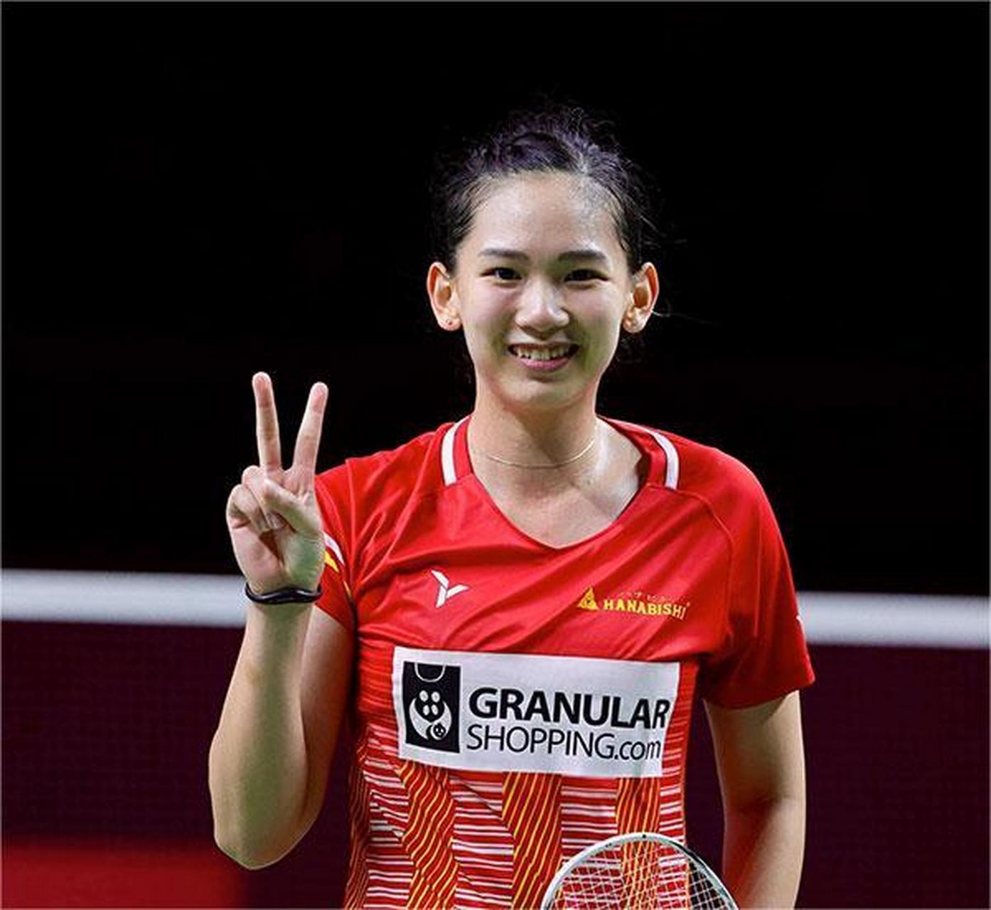 一位年轻的 一位年轻的