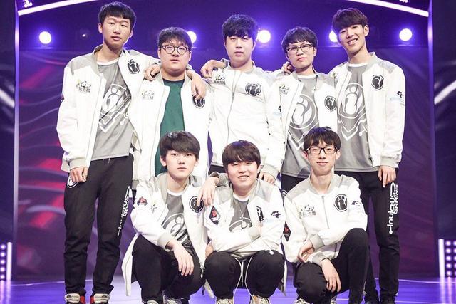 对年轻潜力 对年轻潜力