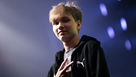 得尤为宝贵 得尤为宝贵